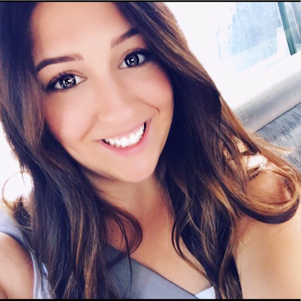 Meet your Posher, Melissa